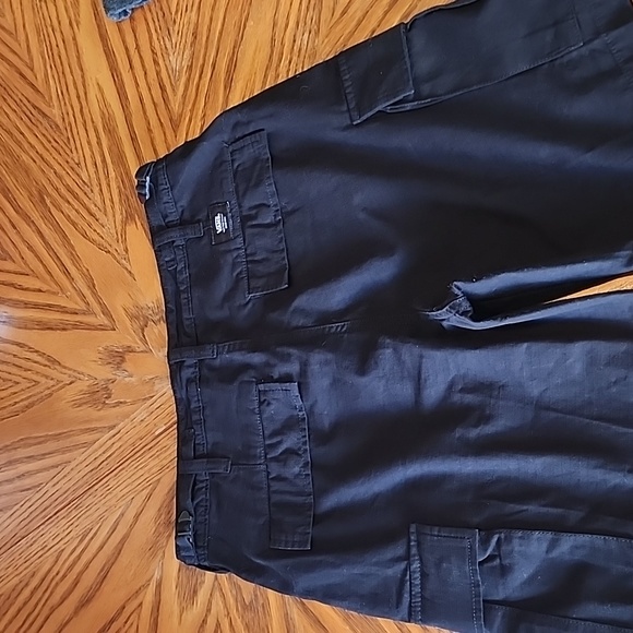 Vans Shorts - Picture 5 of 8